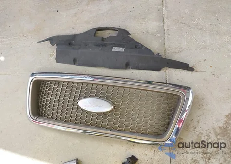 2006 Ford F-150 Fx4/Lariat/Xlt from USA, damaged, VIN 1FTPW14556KB61983